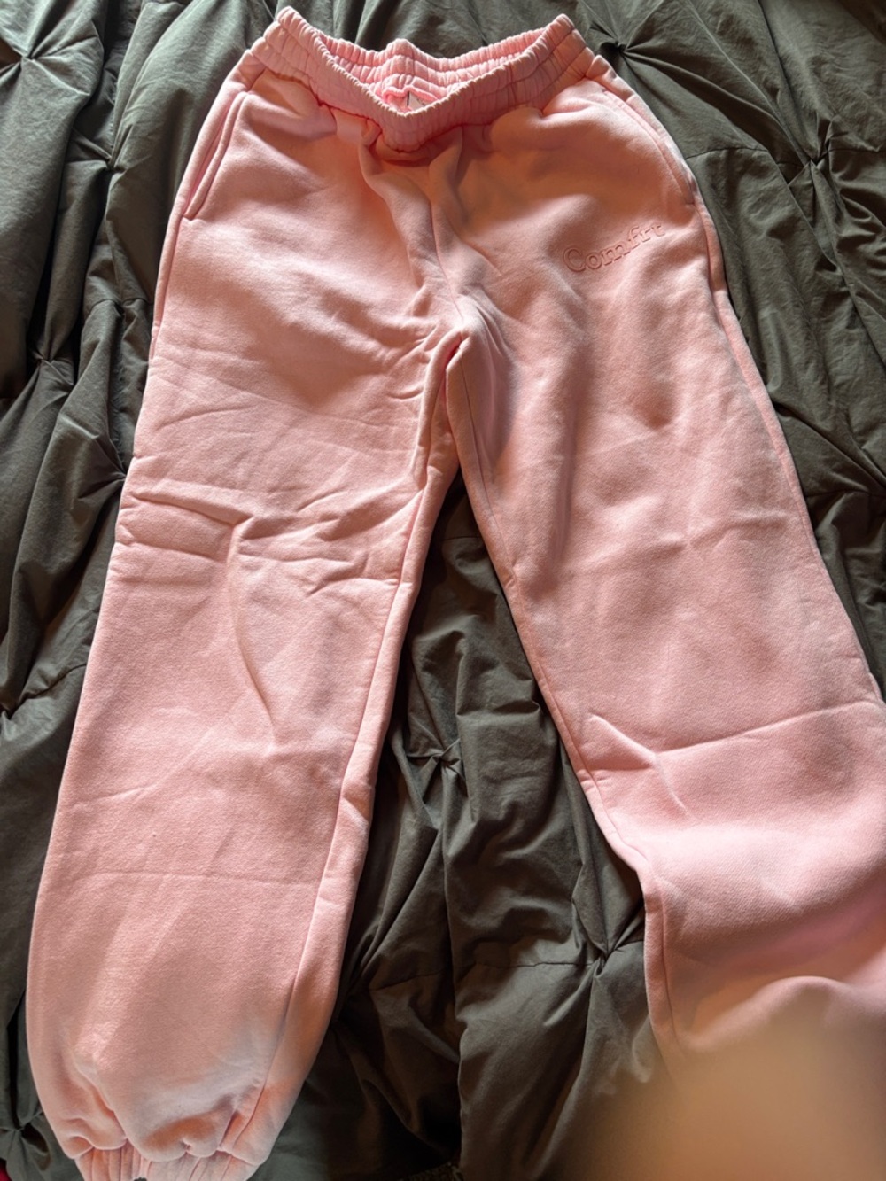 2 piece Comfrt bubblegum sweat suit